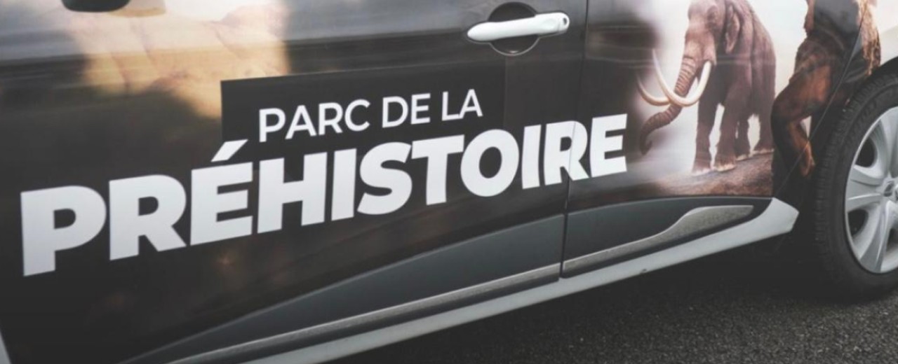 Habillage de véhicules pour les Sites Touristiques de l’Ariège par UNICOM