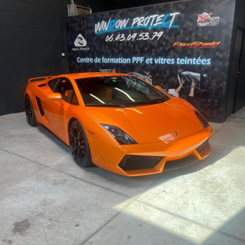  Protection Haute Performance pour Lamborghini avec Flexishield PPF WSH Pro !